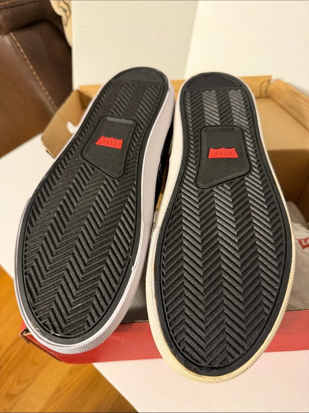 Levis casual lace